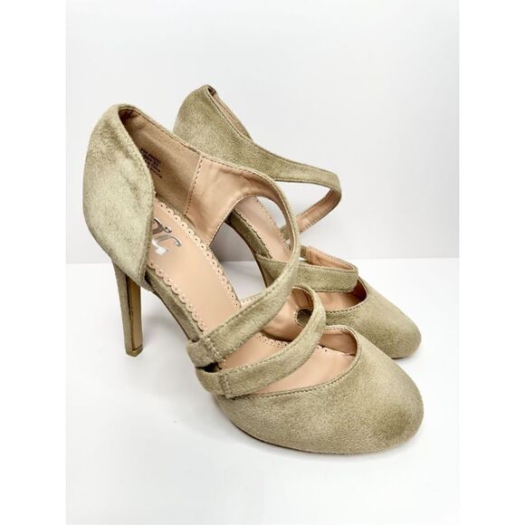 Journee‎ Collection Pumps Size 6.5 Tan Womens Zeera Heels Slip On Round Toe - Picture 1 of 9